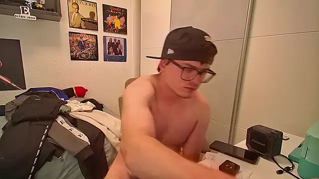 Marioo4k online show from 04-15-26, 04:00