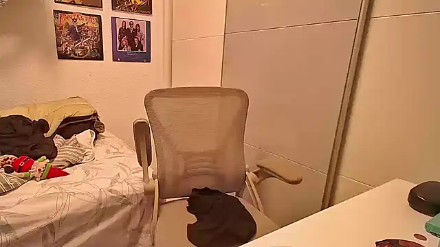 Marioo4k online show from 12-15-25, 04:57