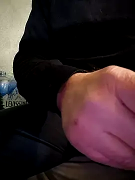 pagani5656 online show from 02-04-25, 09:28