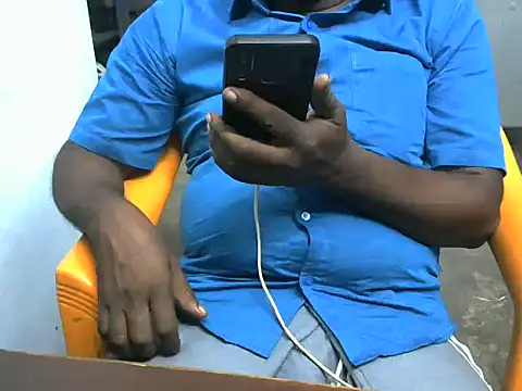 Snapshot of tamilsxman chatting on 01-16-25, 03:34 tamilsxman online show from 01-16-25, 03:34