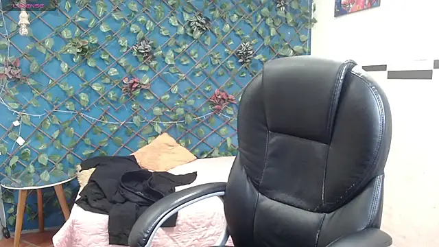 Waturox online show from 11-07-25, 06:56