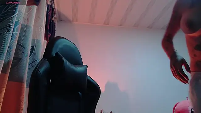 sweet cutetras22 online show from 04-14-26, 08:47