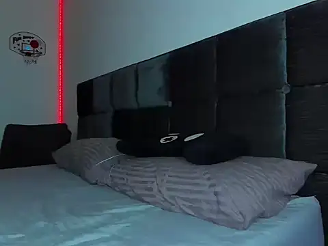 Alexander Martines online show from 11-15-25, 11:42