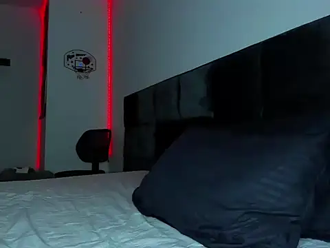 Alexander Martines online show from 11-25-25, 11:37