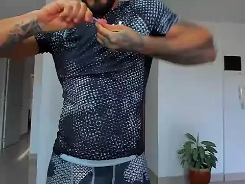 Snapshot of Alexander_Martines chatting on 10-15-25, 09:23 Alexander Martines online show from 10-15-25, 09:23