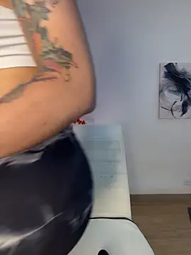 VictoriaHiill online show from 02-28-26, 05:34