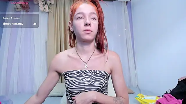 salomee star  online show from 09-18-25, 01:47