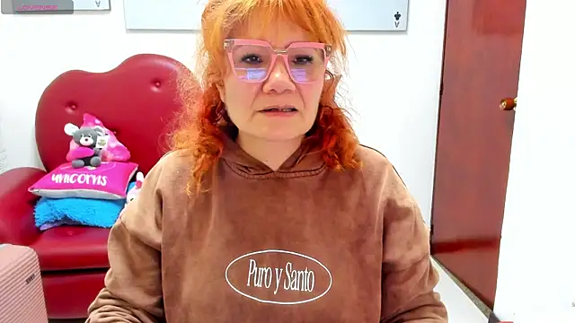 Snapshot of Salomeediaz_ chatting on 02-16-26, 09:13 Salomeediaz online show from 02-16-26, 09:13