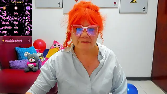 Salomeediaz  online show from 06-26-26, 08:47