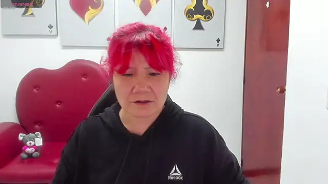 Salomeediaz  online show from 12-16-25, 09:08