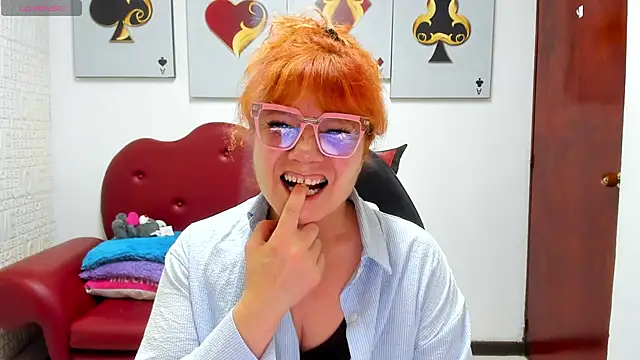 Snapshot of Salomeediaz_ chatting on 02-06-26, 09:11 Salomeediaz online show from 02-06-26, 09:11