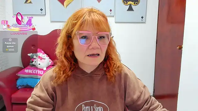 Snapshot of Salomeediaz_ chatting on 02-18-26, 09:00 Salomeediaz online show from 02-18-26, 09:00