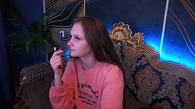 Snapshot of PamelaXX_ chatting on 12-21-25, 10:10 PamelaXX online show from 12-21-25, 10:10