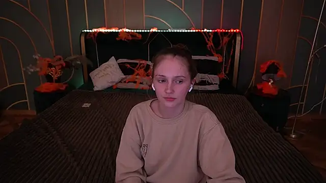 Snapshot of PamelaXX_ chatting on 10-30-25, 08:50 PamelaXX online show from 10-30-25, 08:50