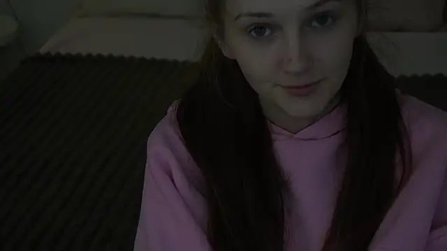 Snapshot of PamelaXX_ chatting on 10-15-25, 06:16 PamelaXX online show from 10-15-25, 06:16