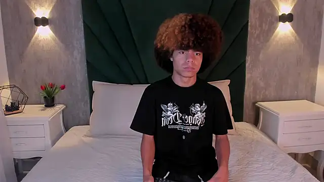 Alexiis Etereo online show from 02-07-26, 07:22