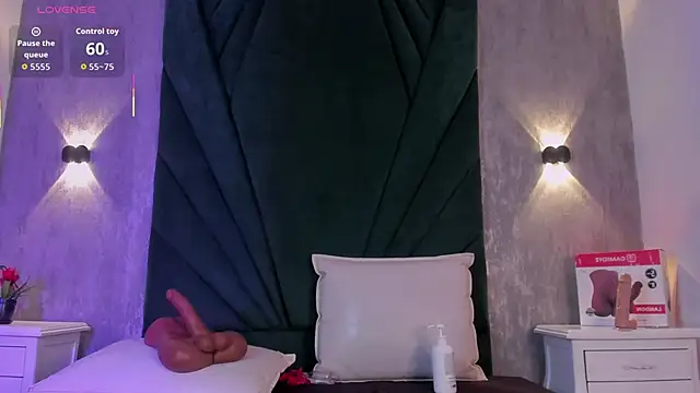 Alexiis Etereo online show from 03-15-26, 07:37