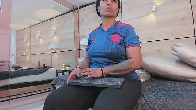 Snapshot of martina_touss chatting on 07-08-26, 12:57 martina touss online show from 07-08-26, 12:57