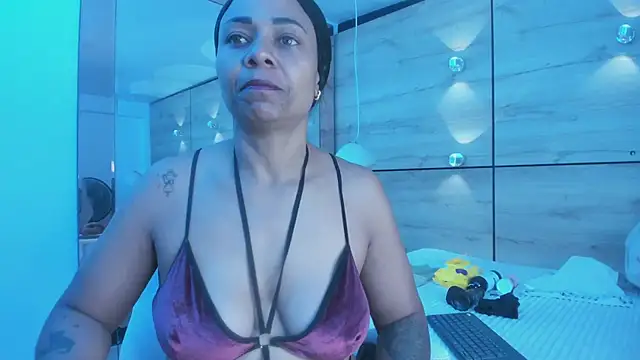 martina touss online show from 01-13-26, 01:04