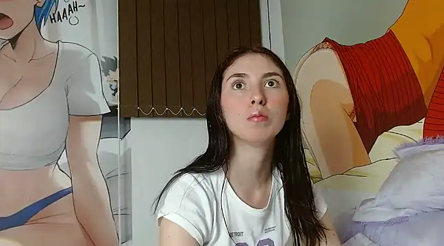 Snapshot of mildre303av chatting on 02-03-25, 10:21 mildre303av online show from 02-03-25, 10:21