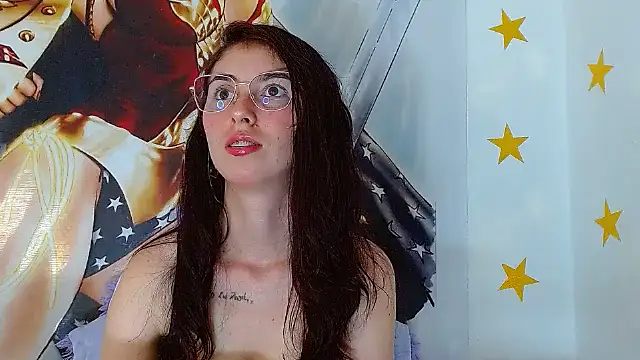 Snapshot of mildre303av chatting on 02-14-25, 02:50 mildre303av online show from 02-14-25, 02:50