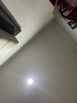 Snapshot of Charlotte_cute18 chatting on 12-12-24, 02:26 Charlotte cute18 online show from 12-12-24, 02:26