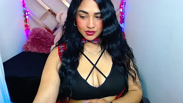 Snapshot of Charlotte_cute18 chatting on 03-20-25, 05:25 Charlotte cute18 online show from 03-20-25, 05:25