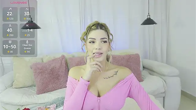 Ameliadickens online show from 04-14-26, 08:25