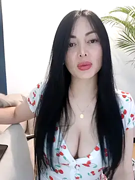 Snapshot of _monicab chatting on 03-13-25, 11:05 monicab online show from 03-13-25, 11:05