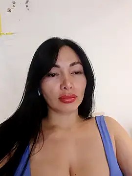 Snapshot of _monicab chatting on 10-02-25, 01:09 monicab online show from 10-02-25, 01:09