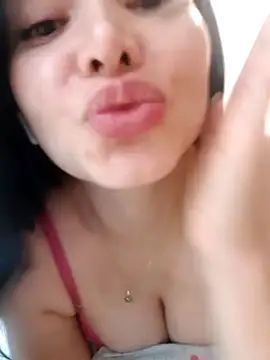 Snapshot of _monicab chatting on 03-04-25, 03:55 monicab online show from 03-04-25, 03:55