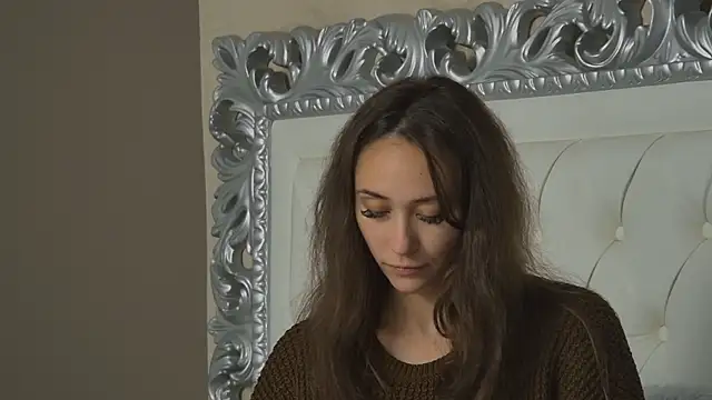 AliceMunro online show from 10-10-25, 03:57