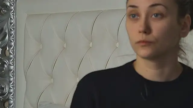 Snapshot of AliceMunro chatting on 02-11-26, 09:14 AliceMunro online show from 02-11-26, 09:14