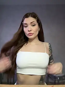 Accole online show from 02-20-25, 05:23