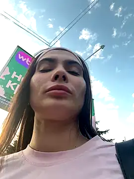 Accole online show from 09-10-25, 04:06