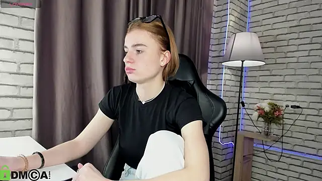 Stacey Brown online show from 02-02-26, 12:20