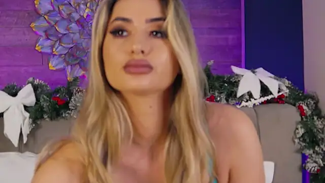 LoraDevine online show from 12-15-25, 08:36