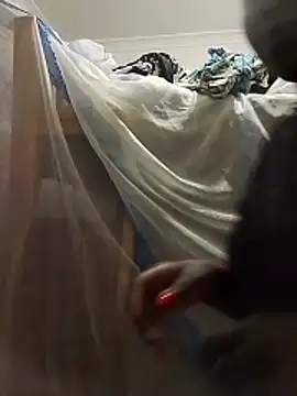 melaninebony1 online show from 12-04-25, 09:47