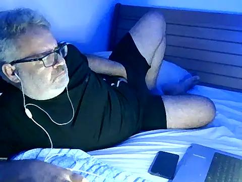DockTVXXX online show from 10-25-25, 03:38