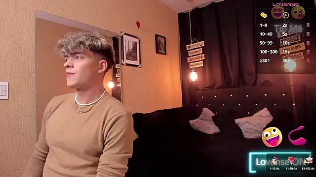 Snapshot of ANDRIUS_24 chatting on 02-25-25, 04:25 ANDRIUS 24 online show from 02-25-25, 04:25