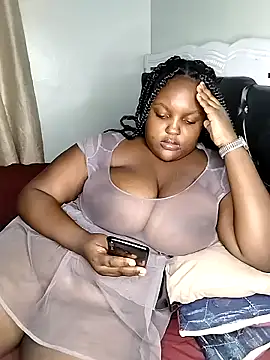Snapshot of Bigboobylovers chatting on 03-11-25, 05:57 Bigboobylovers online show from 03-11-25, 05:57
