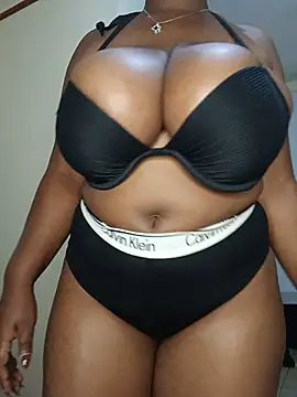 Snapshot of suckmyboobs12_ chatting on 05-17-26, 04:01 suckmyboobs12 online show from 05-17-26, 04:01