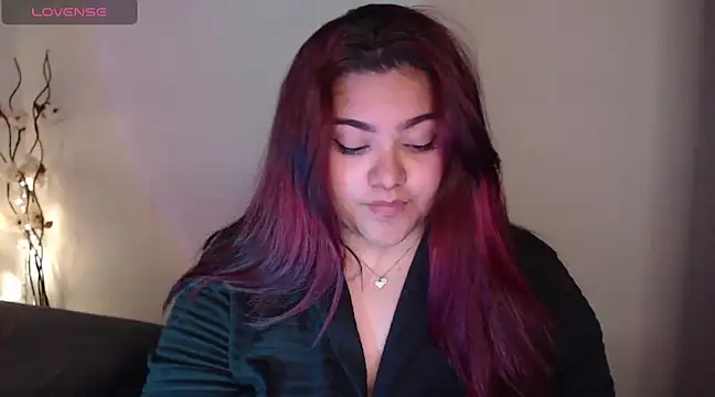 Snapshot of KathyGonzalez chatting on 02-12-25, 05:26 KathyGonzalez online show from 02-12-25, 05:26