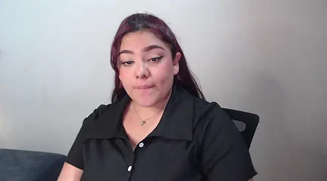 Snapshot of KathyGonzalez chatting on 02-13-25, 09:06 KathyGonzalez online show from 02-13-25, 09:06