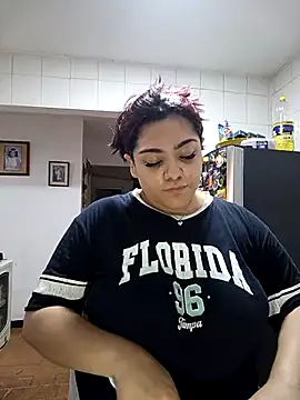 Snapshot of KathyGonzalez chatting on 03-10-25, 02:48 KathyGonzalez online show from 03-10-25, 02:48
