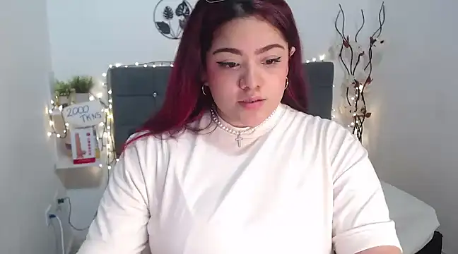 Snapshot of KathyGonzalez chatting on 02-01-25, 11:37 KathyGonzalez online show from 02-01-25, 11:37