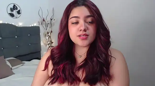 Snapshot of KathyGonzalez chatting on 02-07-25, 07:27 KathyGonzalez online show from 02-07-25, 07:27