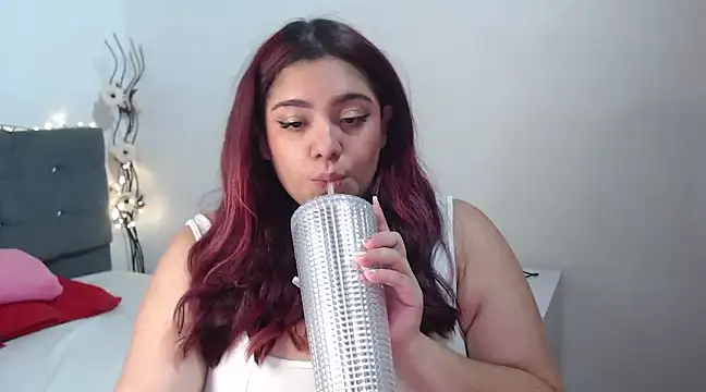 Snapshot of KathyGonzalez chatting on 03-06-25, 07:54 KathyGonzalez online show from 03-06-25, 07:54