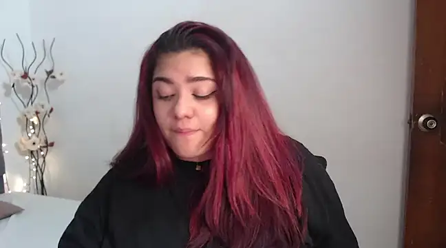 Snapshot of KathyGonzalez chatting on 02-26-25, 06:26 KathyGonzalez online show from 02-26-25, 06:26