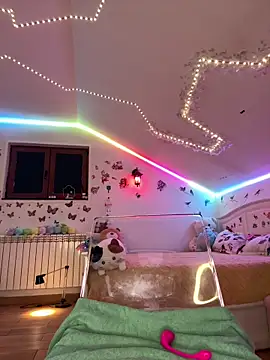 SelenaBee online show from 03-11-26, 05:56